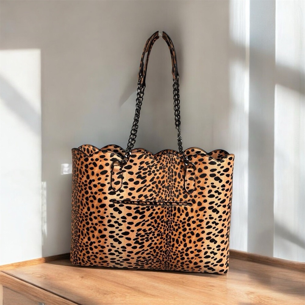 Betsey Johnson Leopard Print Tote - Picture 4 of 11